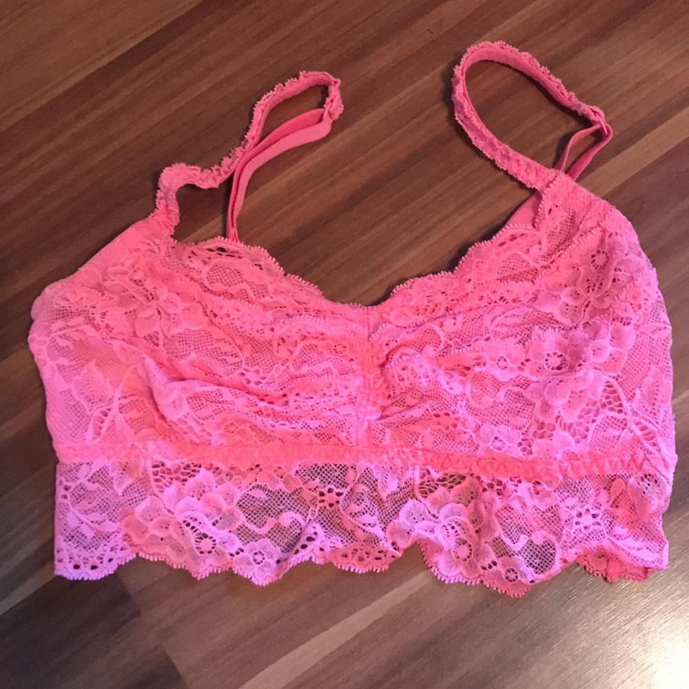 Pink, lace Bralette